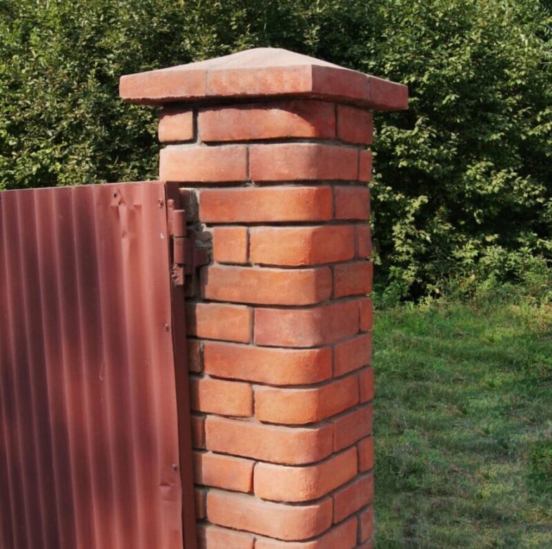 Brick pillar