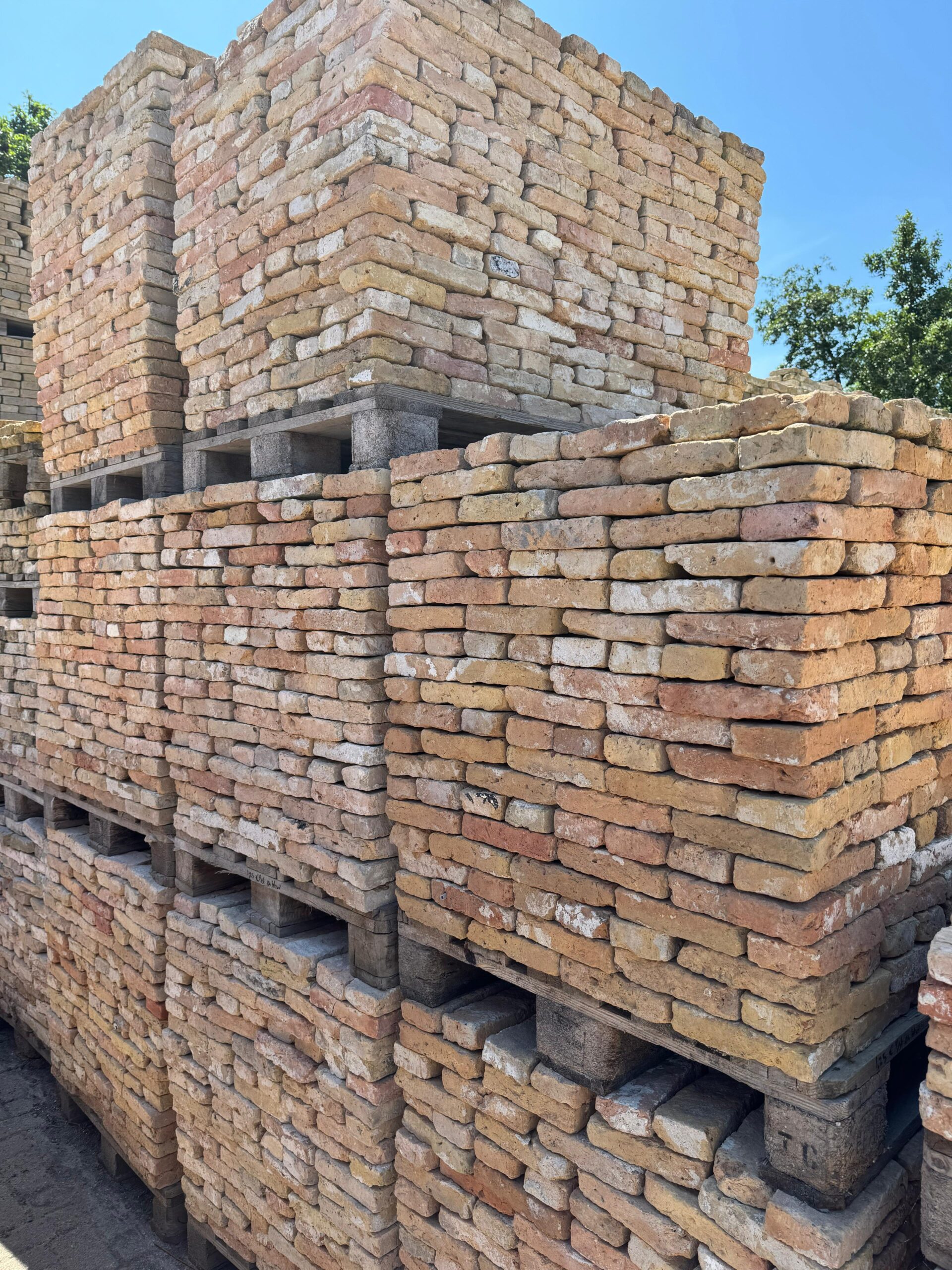 Cegła rozbiórkowa Holenderka 21 x 4,5 x 10,5 cm - obrazek 2