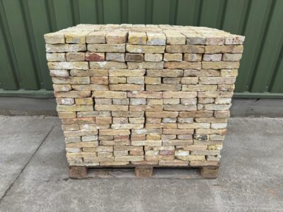 Cegła rozbiórkowa Holenderka 21 x 4,5 x 10,5  cm