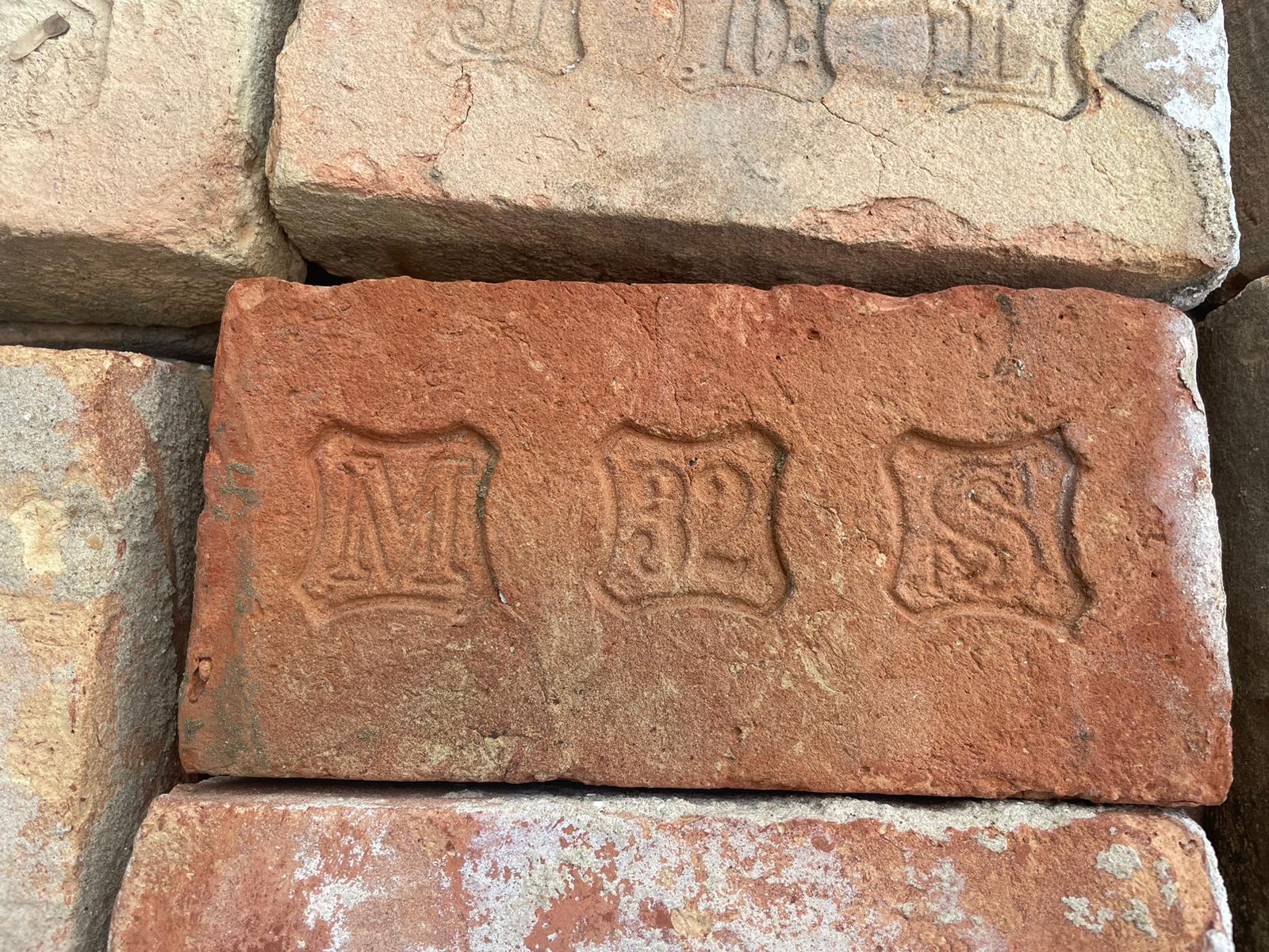 Cegła sygnowana stare różne - obrazek 10