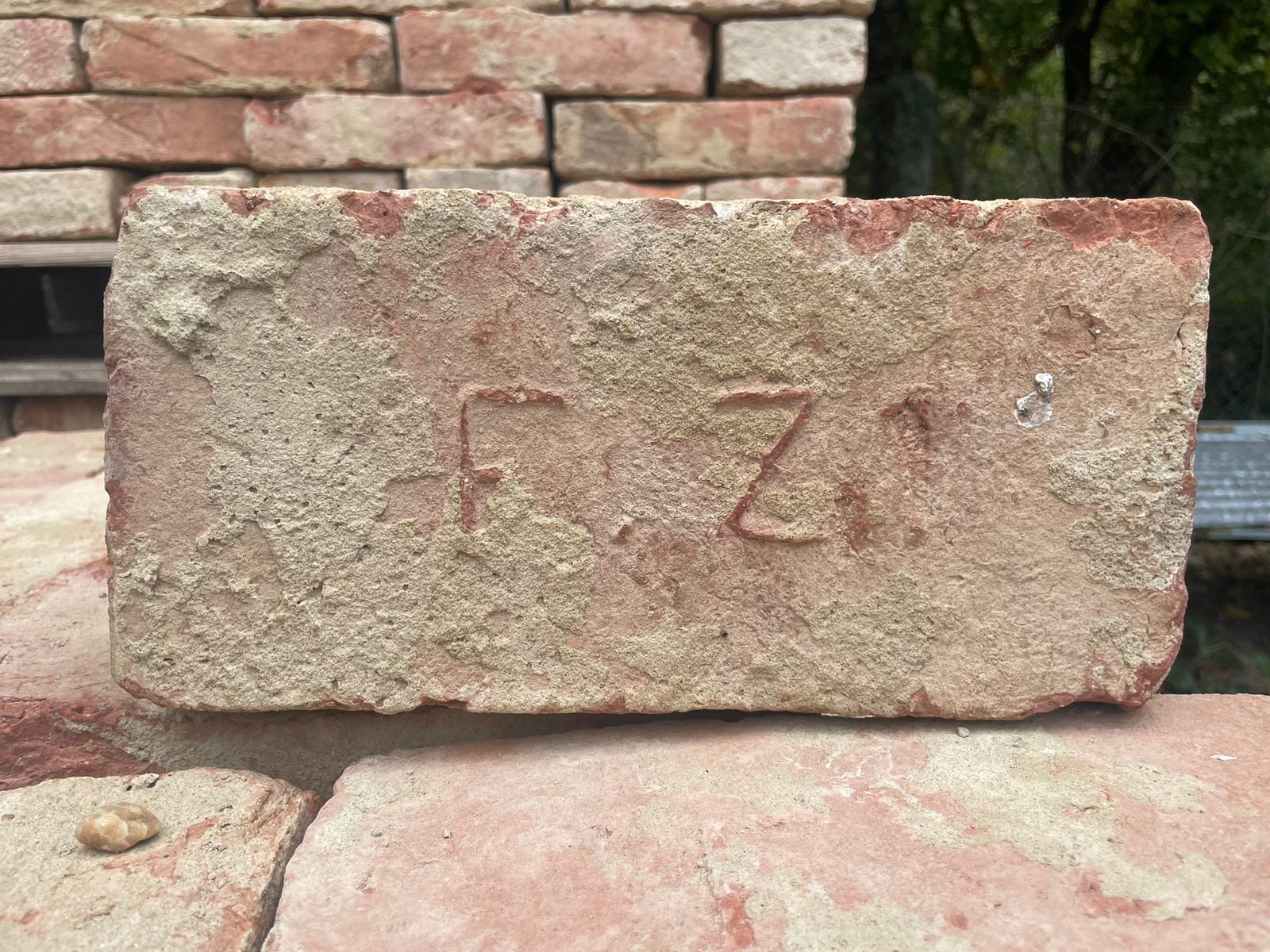 Cegła sygnowana stare różne - obrazek 11
