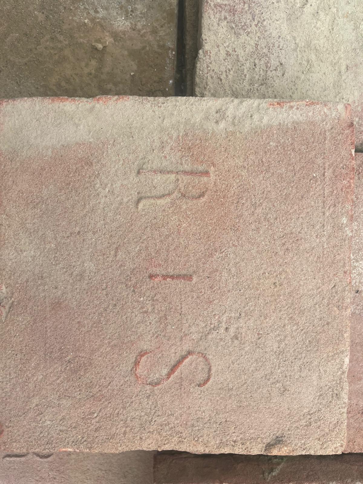 Cegła sygnowana stare różne - obrazek 34