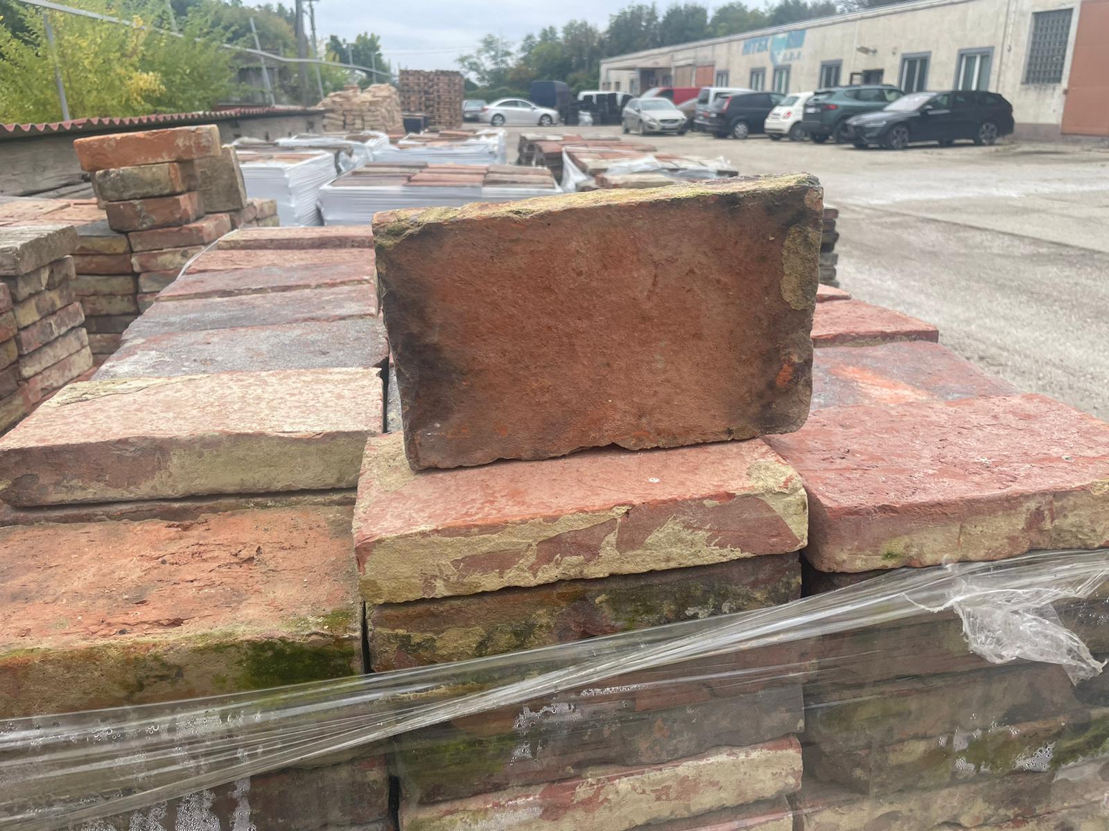 Cegła sygnowana stare różne - obrazek 37